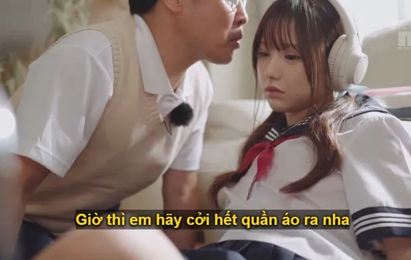 sex thầy giáo Gã cạnh nhà giả làm thầy giáo thôi miên em học sinh nữ để giở trò đồi bại